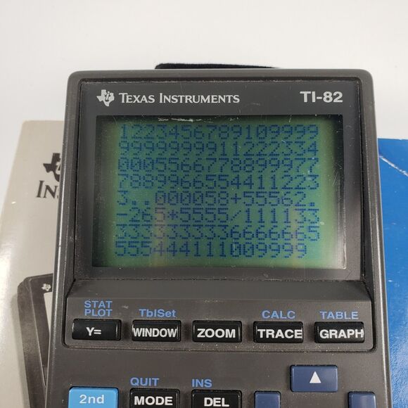 Texas Instruments TI-82 Graphing Calculator Mathematics With Manual - Picture 4 of 16